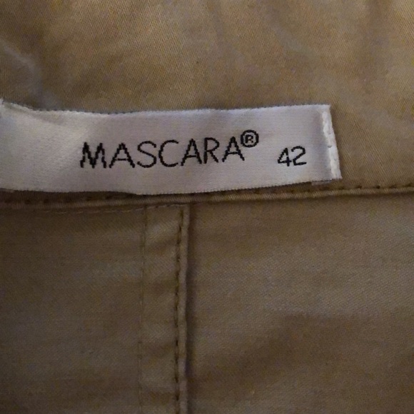 Two piece jacket Size 42 and cropped pants size 44 by Mascara - Picture 3 of 16
